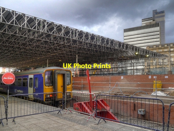 Photo 6"x4" Refurbishment of Manchester Victoria Railway Station Manchester c2014