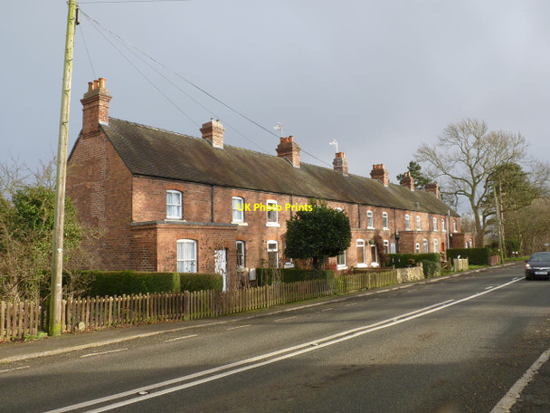 Photo 6"x4" Railway Cottages, Etwall Road Egginton c2014
