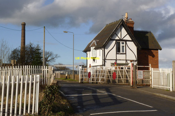 Photo 6"x4" Hilton Lane Crossing open . . . Egginton c2014