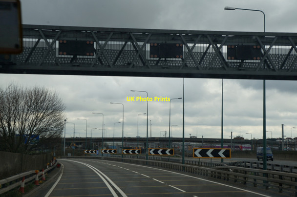 Photo 6"x4" M1 southbound at Junction 1 Hendon\/TQ2389 c2014