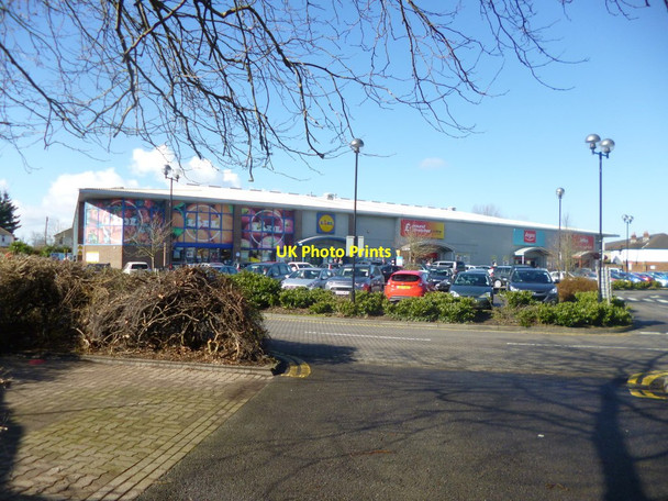Photo 6"x4" Totton Retail Park Totton c2014
