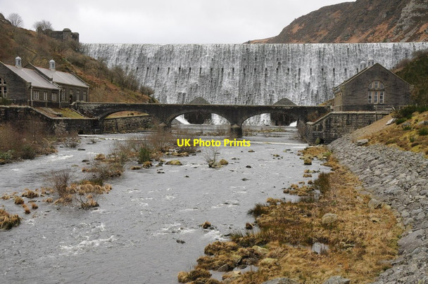 Photo 6"x4" Dam on Caban-coch Reservoir Elan Village c2014 P1