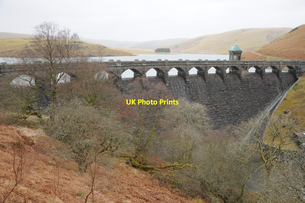 Photo 6"x4" Dam on Craig Goch Reservoir Pen Cwmyrhafod c2014