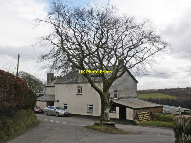 Photo 6"x4" Centre of Hawkridge Hawkridge c2014