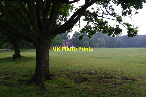 Photo 6"x4" Englefield Green Egham c2014 P1