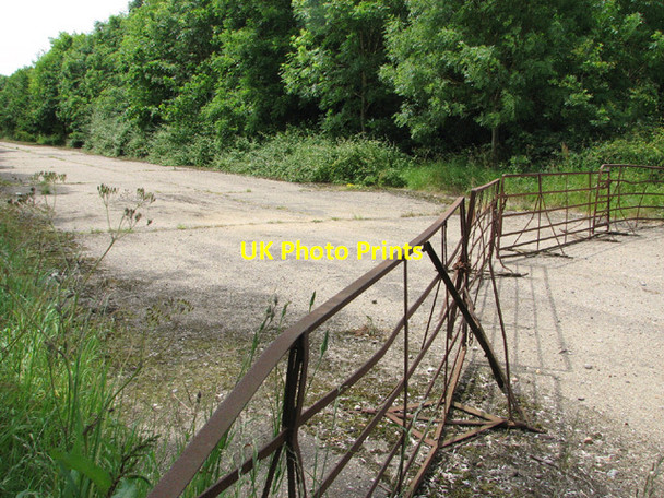 Photo 6"x4" Gated track Cockthorpe c2014