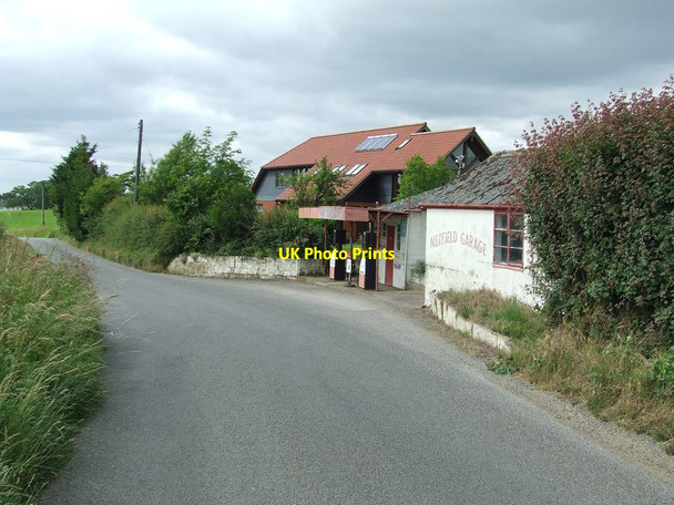 Photo 6"x4" Metfield Garage Metfield c2014 P1