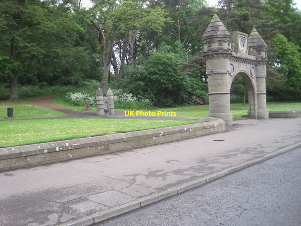 Photo 6"x4" Entrance to Reres Park Monifieth c2014