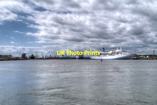 Photo 6"x4" River Tyne, North Shields South Shields c2014