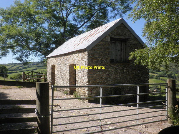Photo 6"x4" Farm building, near Dean Dean\/SS6245 c2014