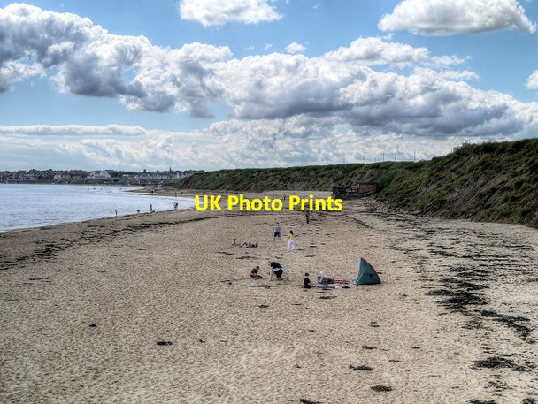 Photo 6"x4" Whitley Bay Beach Whitley Bay c2014