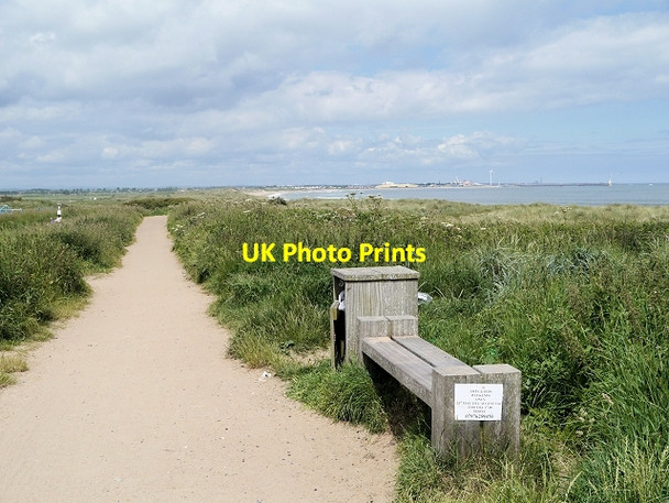 Photo 6"x4" Seaton Sluice, Eve Black Coastal Walkway Seaton Sluice c2014