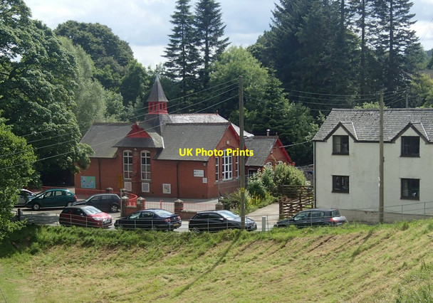 Photo 6"x4" School and neighbouring houses, Cyffylliog Cyffylliog c2014
