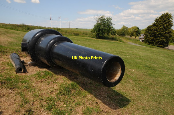 Photo 6"x4" Gun at Calbourne Mill Calbourne c2014