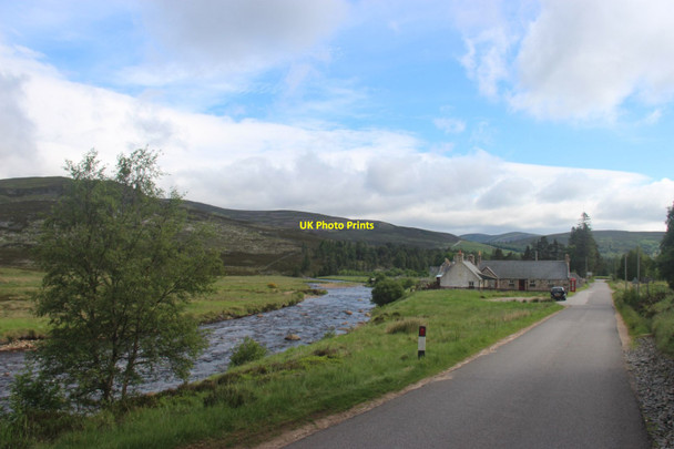 Photo 6"x4" River Gairn Gairnshiel Lodge c2014