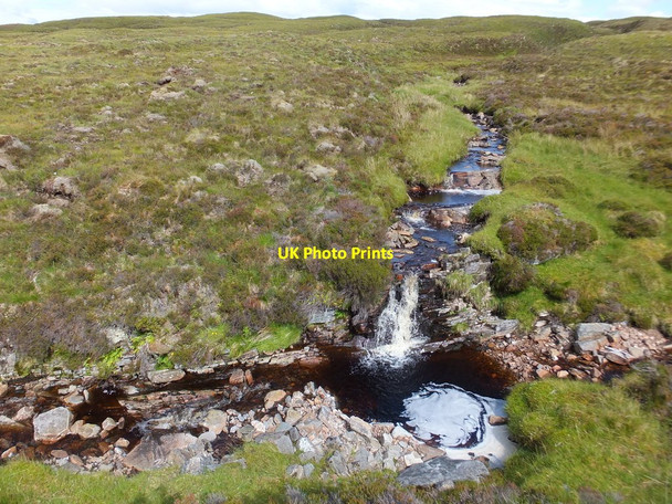 Photo 6"x4" Minor confluence on Allt na M\u00c3\u00b2ine M\u00c3\u00b2ire M\u00f2ine Mh\u00f2r\/NH0555 c2014