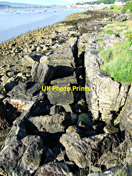 Photo 6"x4" Rocks on the shore at Gourock Gourock c2014 P1