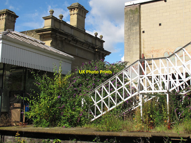 Photo 6"x4" Overgrown platform at Halifax station Halifax c2014