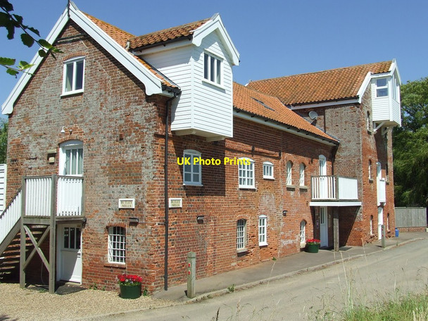 Photo 6"x4" Butley Mill Chillesford c2014