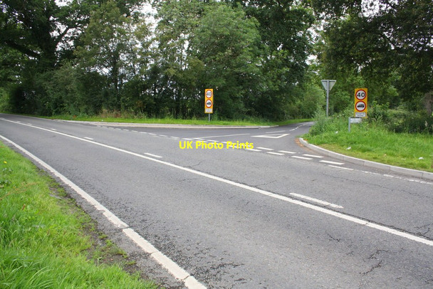 Photo 6"x4" Junction of Church Lane and Sindlesham Road Arborfield Cross c2014