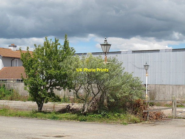 Photo 6"x4" Lamp standards, Exminster station yard Exminster c2014