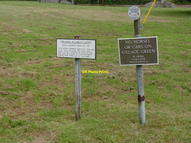 Photo 6"x4" Notices, Stoke Row village green Stoke Row c2014