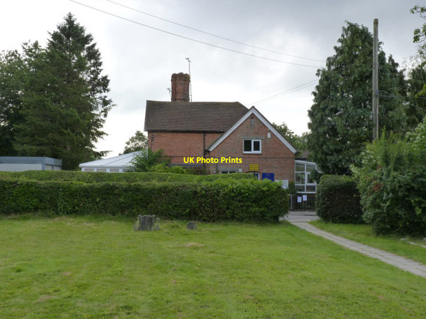 Photo 6"x4" Stoke Row C of E Primary School Checkendon c2014