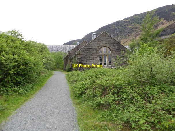Photo 6"x4" Path by the House Elan Village c2014