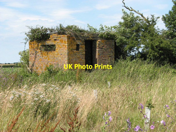 Photo 6"x4" 22-type pillbox surrounded by fields Docking c2014