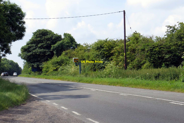 Photo 6"x4" Speed camera on Oxford Road Duns Tew c2014
