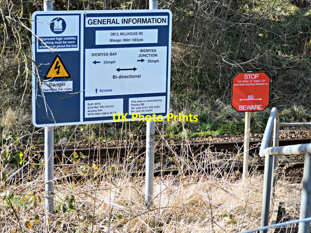 Photo 6"x4" Railway warning signs Inverkip c2015