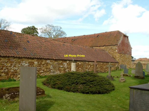 Photo 6"x4" Stable range and barn at Church Farm, Wartnaby Wartnaby c2015