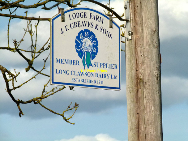 Photo 6"x4" Lodge Farm sign Broughton Lodges c2015