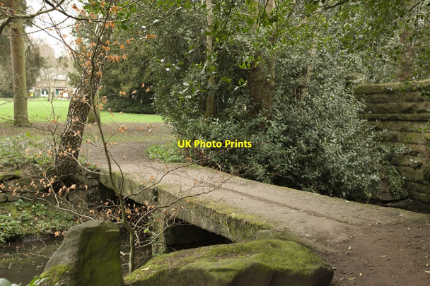 Photo 6"x4" Footbridge, Meanwood Park Meanwood c2015