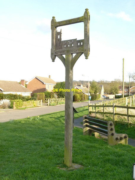 Photo 6"x4" Nether Broughton village sign, Middle Lane Nether Broughton c2015
