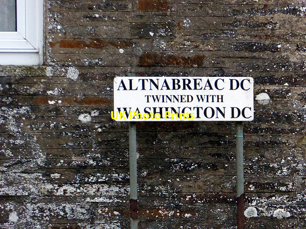 Photo 6"x4" Altnabreac DC twinned with Washington DC Altnabreac Sta c2015