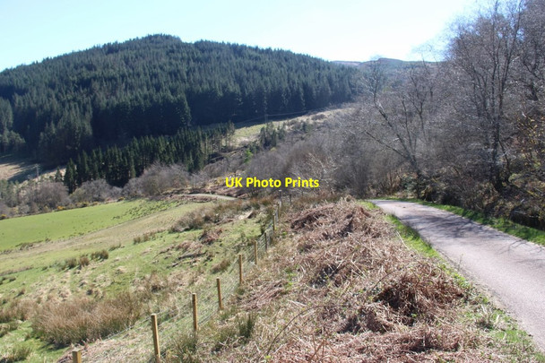 Photo 6"x4" A steep descent through Bealach Maim Bealach Maim c2015