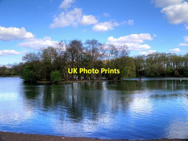 Photo 6"x4" Island in Heaton Park Boating Lake Prestwich c2015