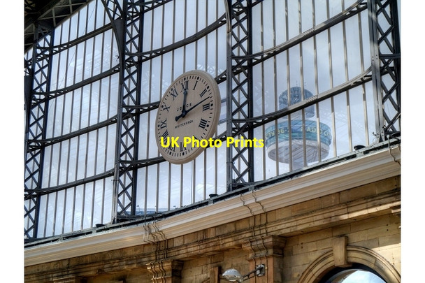 Photo 6"x4" Liverpool Lime Street Station Clock Liverpool c2015