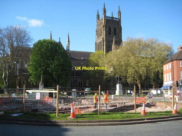 Photo 6"x4" Archaeology dig in the centre of Worcester Worcester c2015