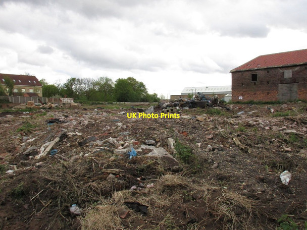 Photo 6"x4" The remains of Grove Farm Barnby Dun c2015