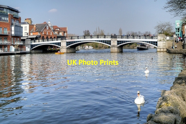 Photo 6"x4" River Thames, Windsor Bridge Eton c2015