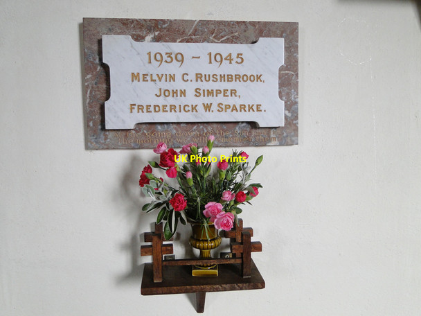 Photo 6"x4" The WW2 Memorial in Honington church Honington\/TL9174 c2015