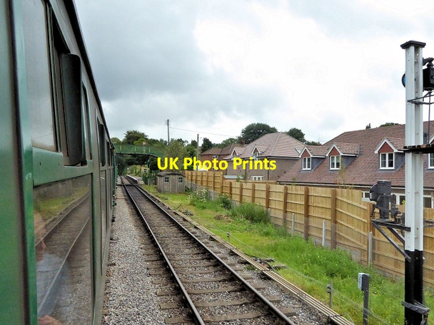 Photo 6"x4" The Watercress Line Approaching Four Marks Four Marks c2014