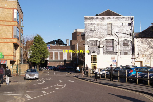 Photo 6"x4" Looking from Bedford Road up to Onslow Road Guildford c2014