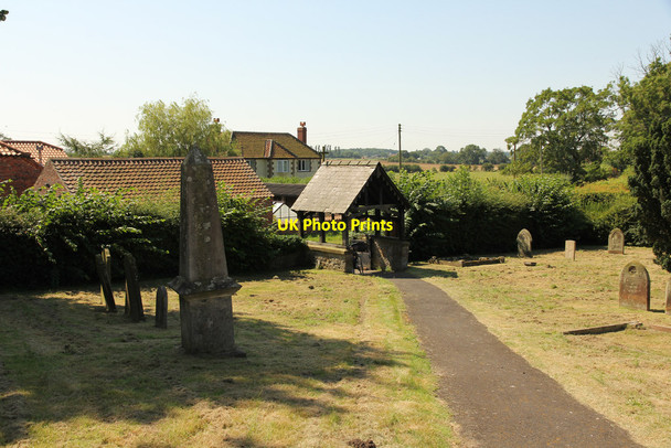 Photo 6"x4" Church path Legsby c2014