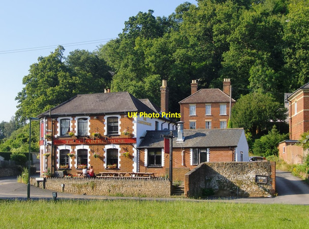 Photo 6"x4" Pub: 'The Charterhouse', Chalk Road, Godalming Godalming c2014