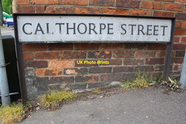 Photo 6"x4" Street name sign and benchmark on #16 South Bar Street Banbury\/SP4540 c2014
