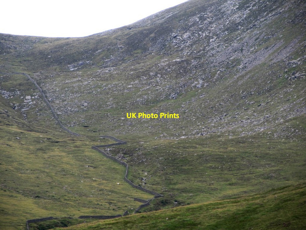 Photo 6"x4" The sinuous Happy Valley wall and the crags of Slieve Meelbeg Kilcoo c2014