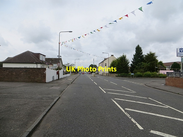 Photo 6"x4" Main Street, Stoneyburn Loganlea c2014